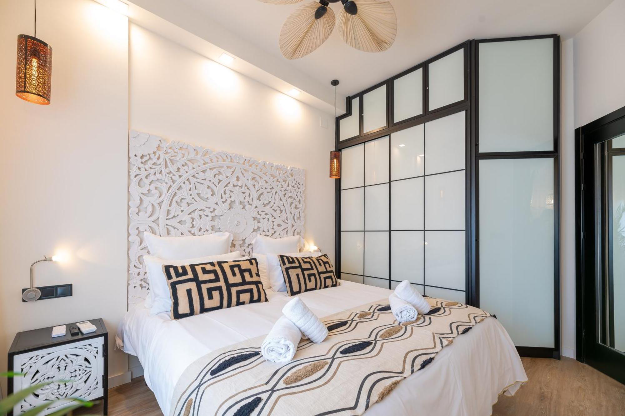 Indonesian Dreams By Iloftmalaga Apartment Bagian luar foto